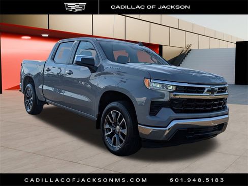 Used 2024 Chevrolet Silverado 1500 LT image 1