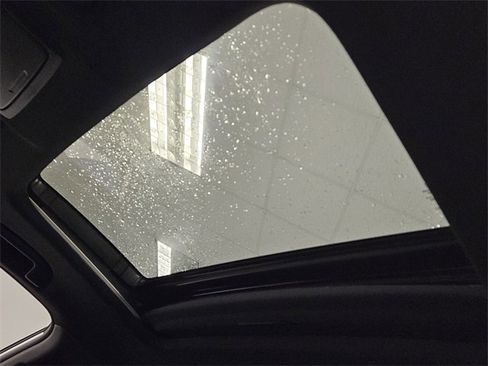 Used 2021 Honda Accord Sport image 14