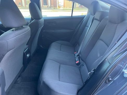 Used 2025 Toyota Corolla LE FWD image 16