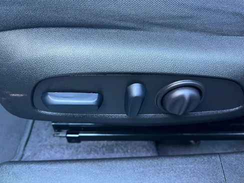 Used 2024 Chevrolet Malibu LT image 23