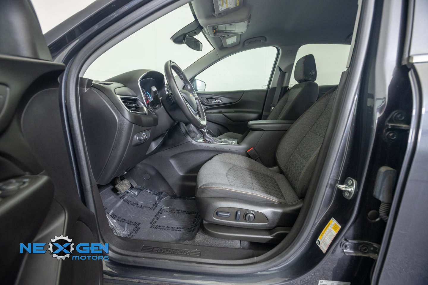 Used 2022 Chevrolet Equinox LT FWD image 12