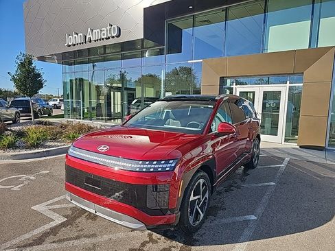 New 2026 Hyundai Ioniq 9 Limited image 1