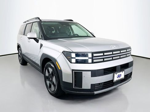 New 2026 Hyundai Santa Fe SEL image 3