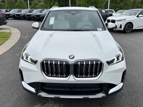 New 2026 BMW X1 xDrive28i w/ Convenience Package AWD/4WD image 3
