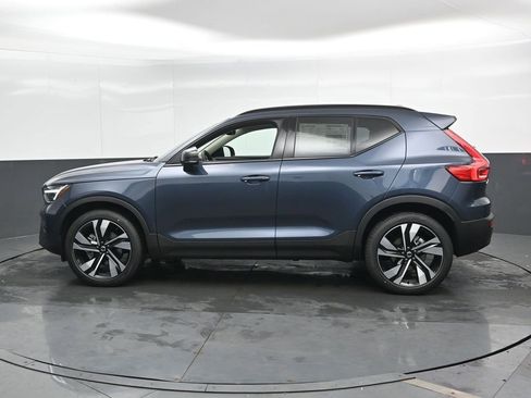 New 2026 Volvo XC40 B5 Ultra w/ Climate Package AWD/4WD image 7