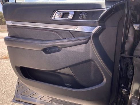 Used 2018 Ford Explorer Sport w/ Equipment Group 401A image 21