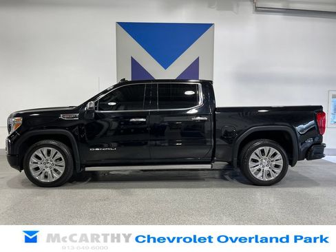 Used 2022 GMC Sierra 1500 Denali w/ Denali Premium Package AWD/4WD image 9