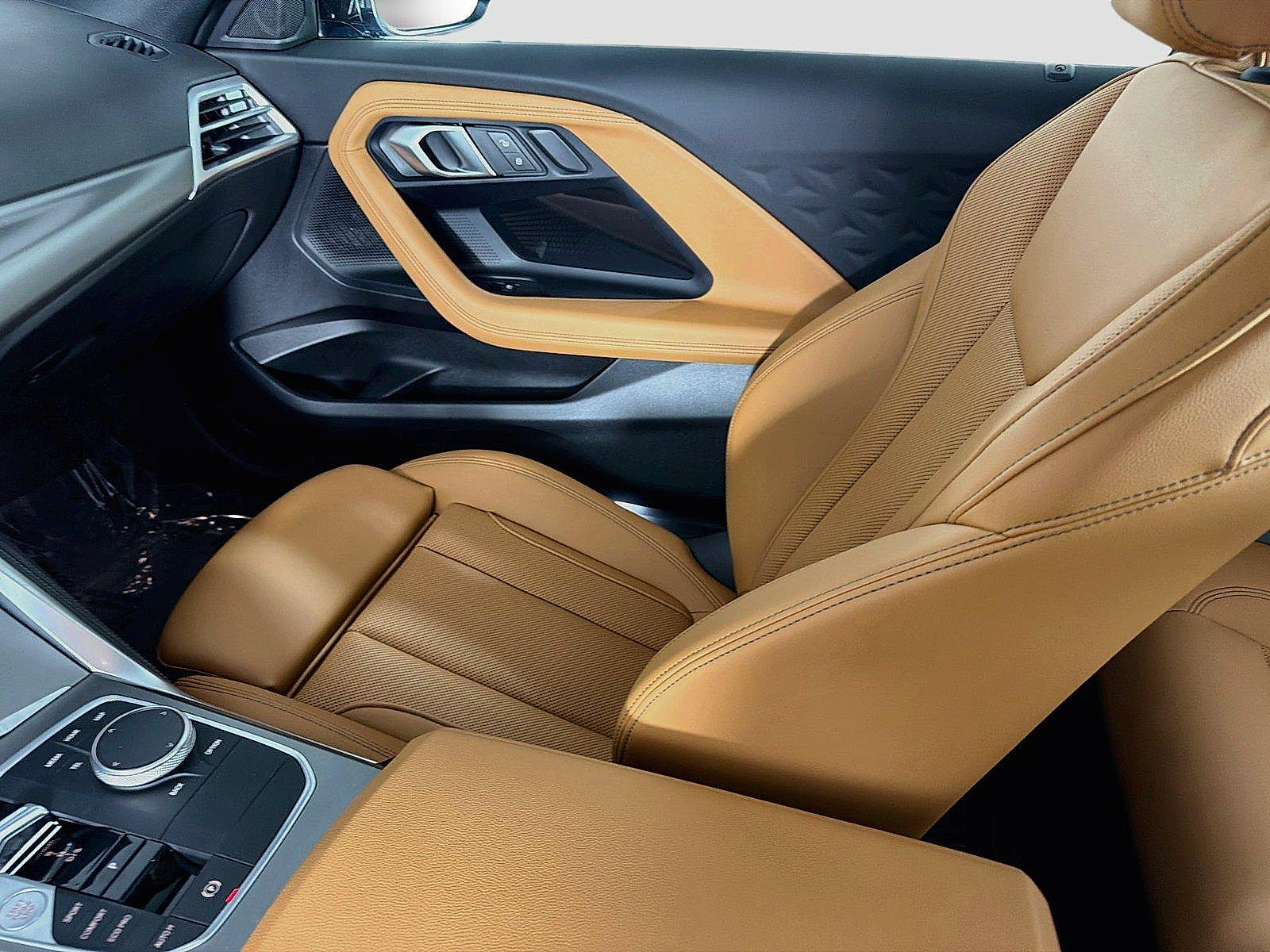 Certified 2025 BMW M240i Coupe RWD image 24