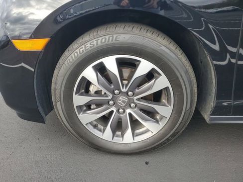 Certified 2024 Honda Odyssey EX-L image 19