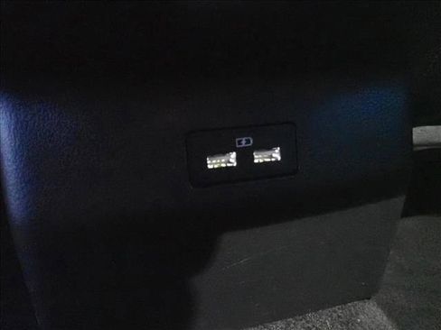 Used 2024 MAZDA CX-50 AWD 2.5 S w/ Preferred Package image 9