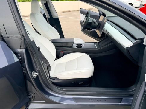 Used 2021 Tesla Model 3 Long Range AWD/4WD image 25