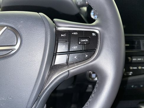 Certified 2025 Lexus ES 350 w/ Technology Package FWD image 20