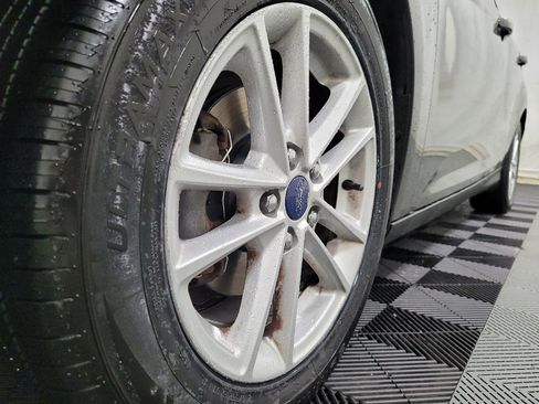 Used 2016 Ford Focus SE FWD image 31