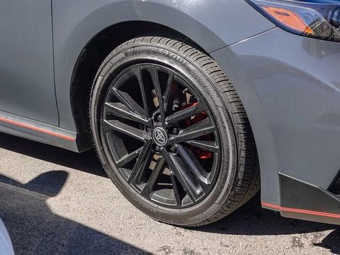 Used 2025 Toyota Camry SE w/ Convenience Package image 6