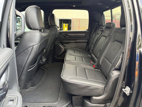 Used 2025 RAM 1500 Limited AWD/4WD image 24