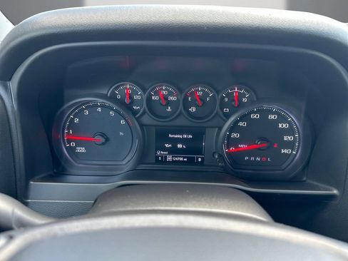 Used 2020 Chevrolet Silverado 1500 Custom Trail Boss w/ Custom Convenience Package AWD/4WD image 21