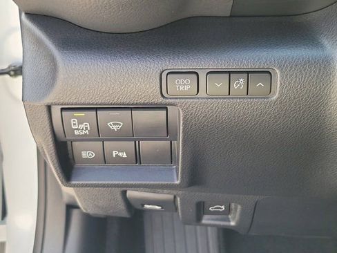 Used 2023 Lexus RC 350 image 16