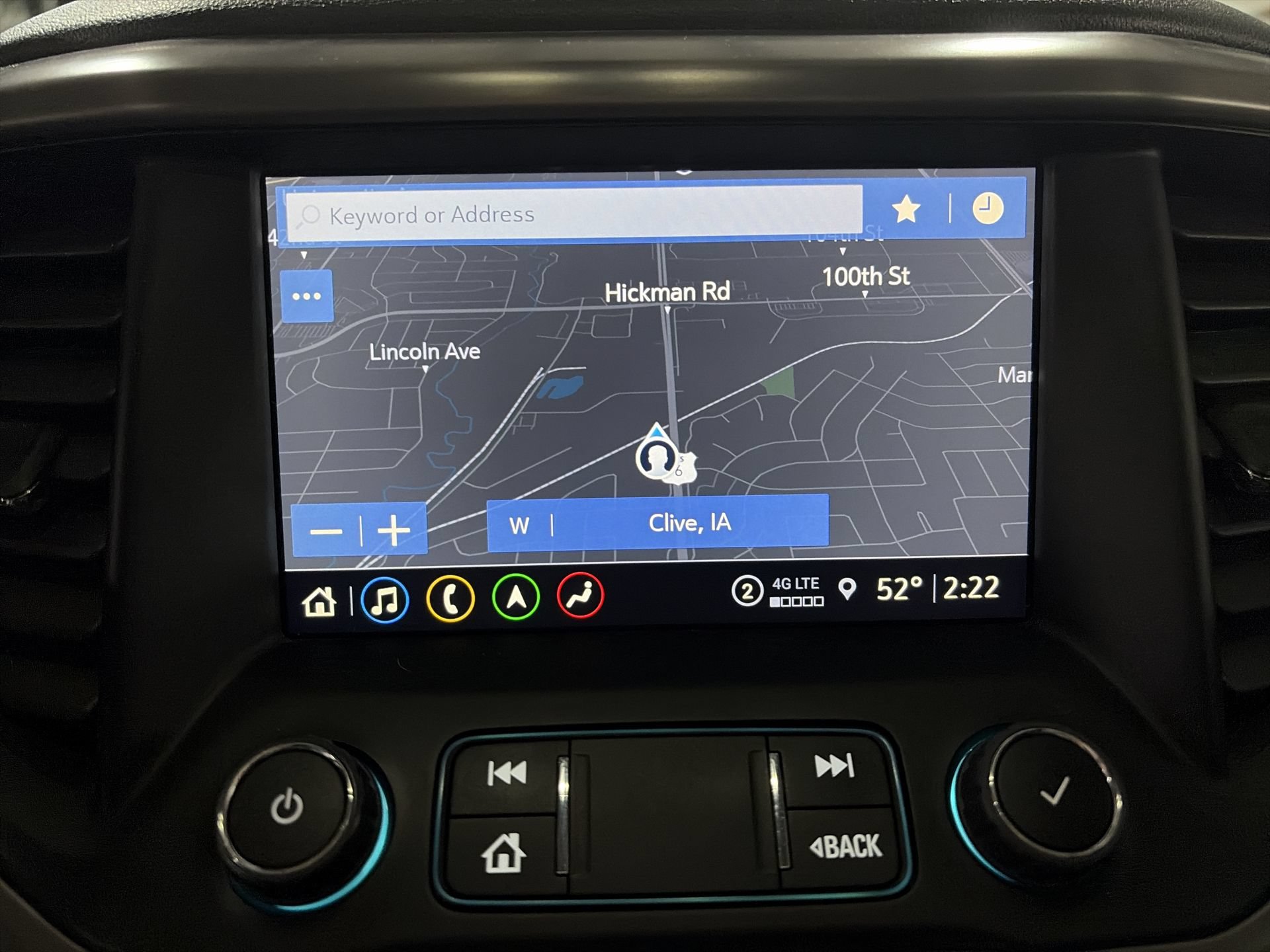 Used 2023 GMC Acadia AT4 w/ LPO, Floor Liner Package AWD/4WD image 15