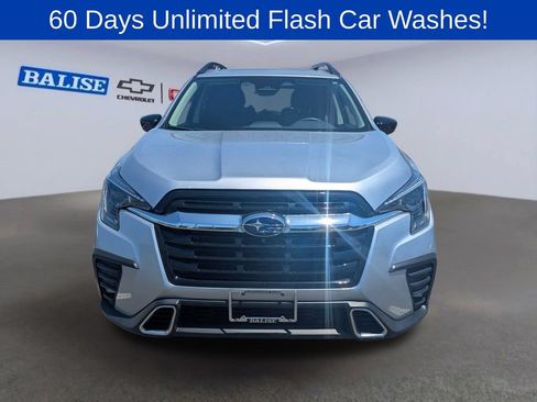 Used 2025 Subaru Ascent Touring AWD/4WD image 2