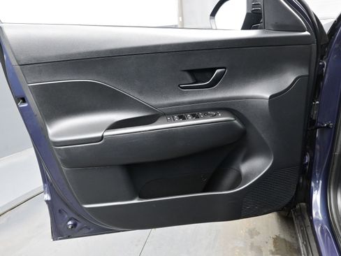 Certified 2026 Hyundai Kona SEL Sport image 9