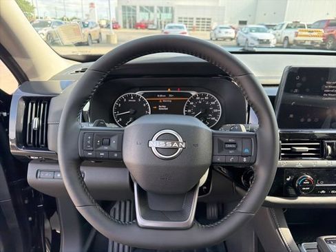 New 2026 Nissan Pathfinder SV AWD/4WD image 15