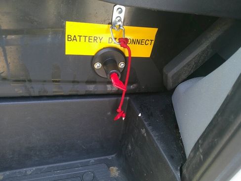 Used 2015 Ford Transit 250 130 Medium Roof RWD image 19
