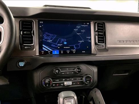 Used 2025 Ford Bronco Badlands AWD/4WD image 29