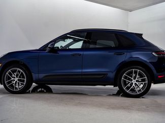 Certified 2025 Porsche Macan video 2