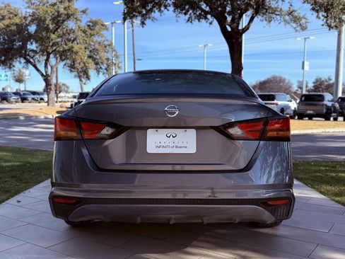 Used 2022 Nissan Altima 2.5 S image 7