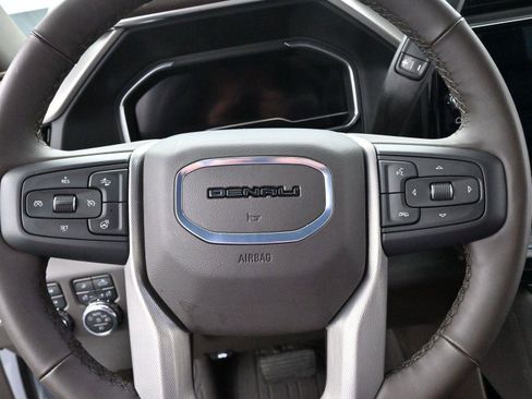 Used 2024 GMC Sierra 2500 Denali w/ Denali Reserve Package image 16