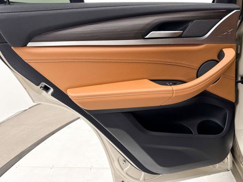 Used 2019 BMW X3 M40i w/ Premium Package image 33