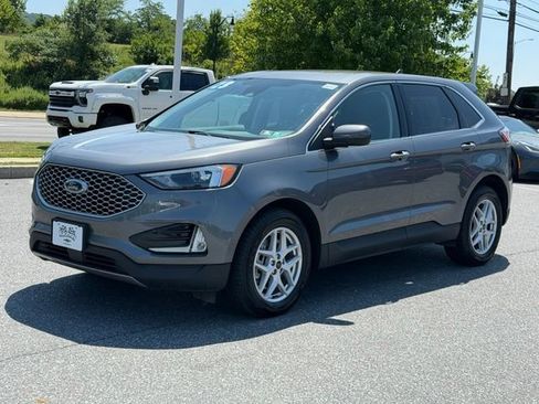 Used 2023 Ford Edge SEL w/ Convenience Package AWD/4WD image 8