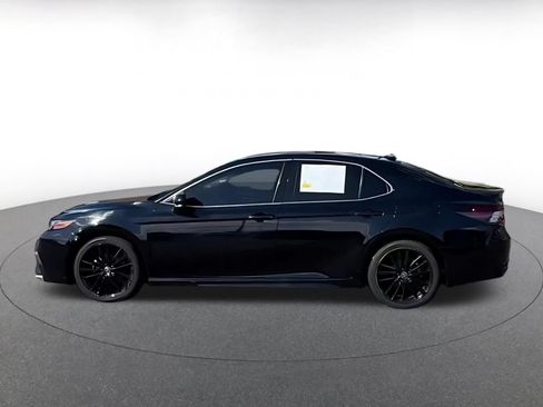 Used 2024 Toyota Camry XSE FWD image 6