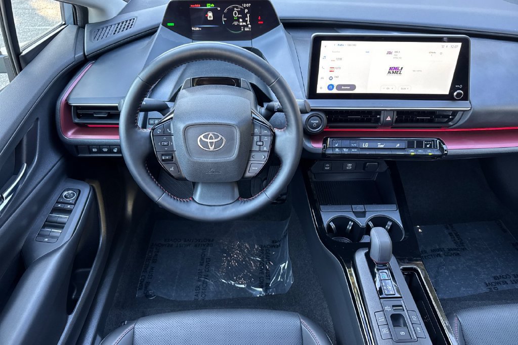 Certified 2025 Toyota Prius Plug-In Hybrid FWD image 13