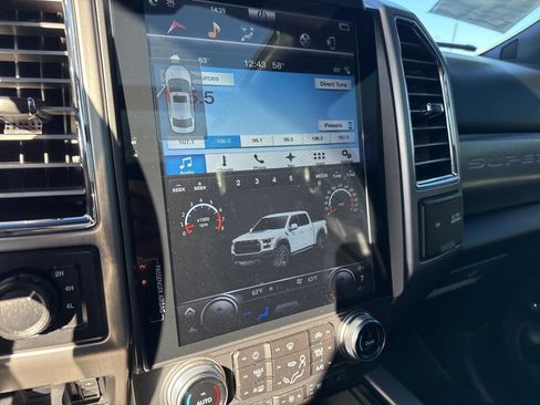 Used 2017 Ford F350 Platinum w/ Platinum Ultimate Package image 31