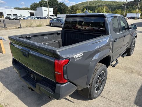 New 2025 Toyota Tacoma TRD Sport AWD/4WD image 9