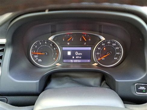 Used 2023 GMC Acadia SLT image 12