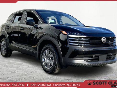 New 2026 Nissan Kicks S image 1