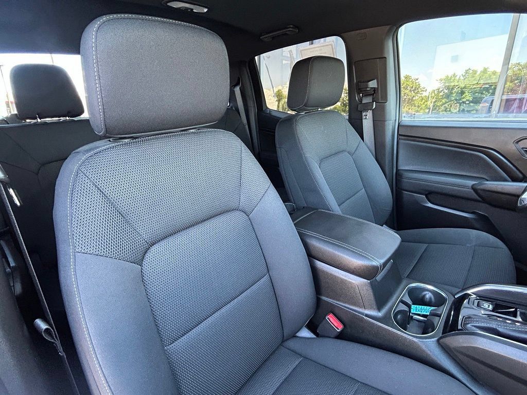 Used 2024 GMC Canyon Elevation w/ Trailering Package AWD/4WD image 39