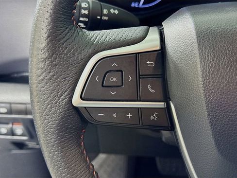 Used 2021 Toyota Sienna XSE image 15