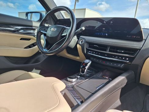 Used 2025 Cadillac CT5 Premium Luxury image 27