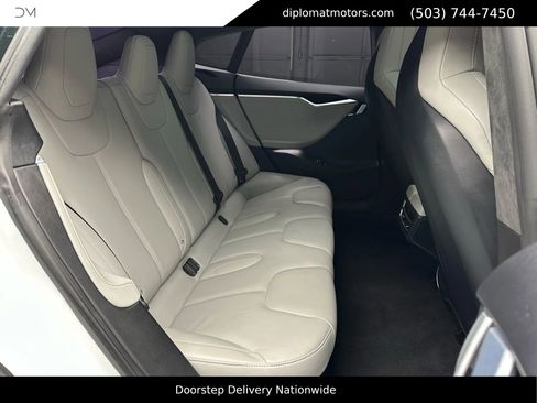 Used 2015 Tesla Model S P85D image 21