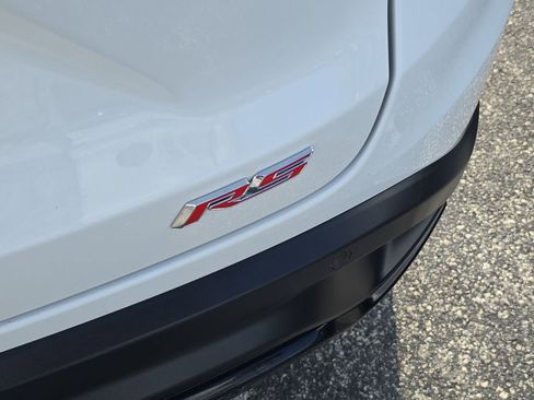 Used 2024 Chevrolet Trax RS w/ Sunroof Package image 7