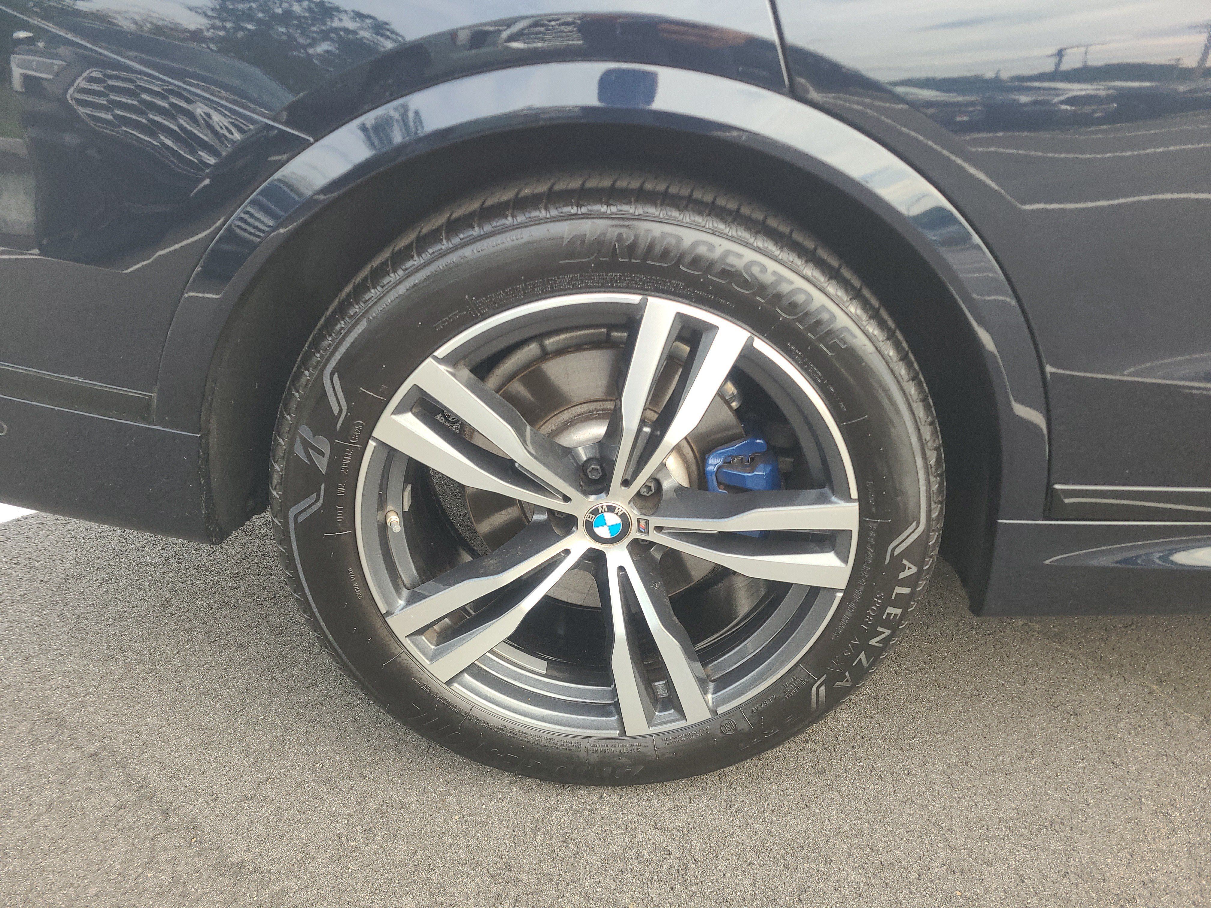 Used 2025 BMW X7 xDrive40i w/ M Sport Package AWD/4WD image 11