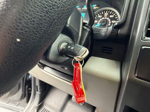 Used 2018 Ford F150 XLT image 17