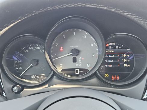 Certified 2026 Porsche Macan S AWD/4WD image 16
