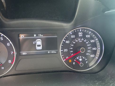 Used 2023 Kia Forte LXS w/ LXS Technology Package FWD image 11