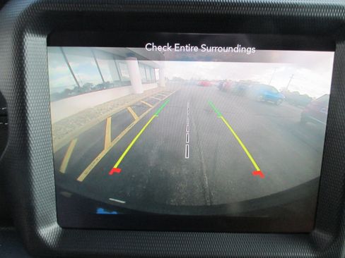 Used 2023 Jeep Wrangler Unlimited Sahara w/ Cold Weather Group image 19