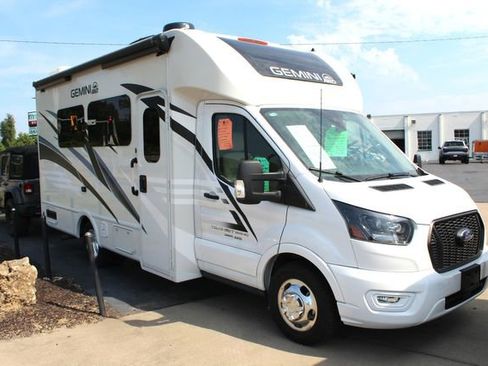 Used 2023 Ford Transit 350 Low Roof DRW AWD image 7