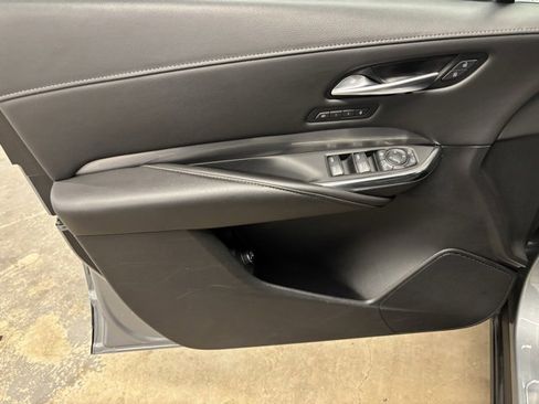 Used 2024 Cadillac XT4 Premium Luxury image 18